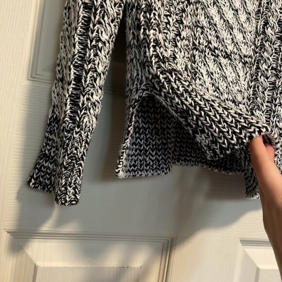 TURTLENECK SWEATER - Picture 5 of 6